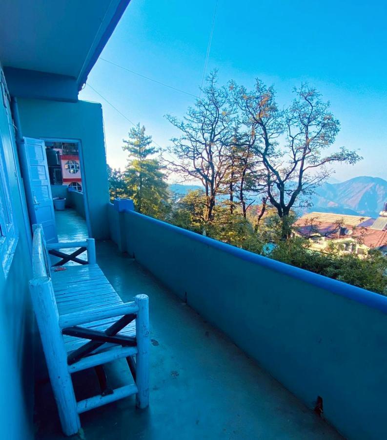 The Travelista Shimla Bed & Breakfast Exterior photo