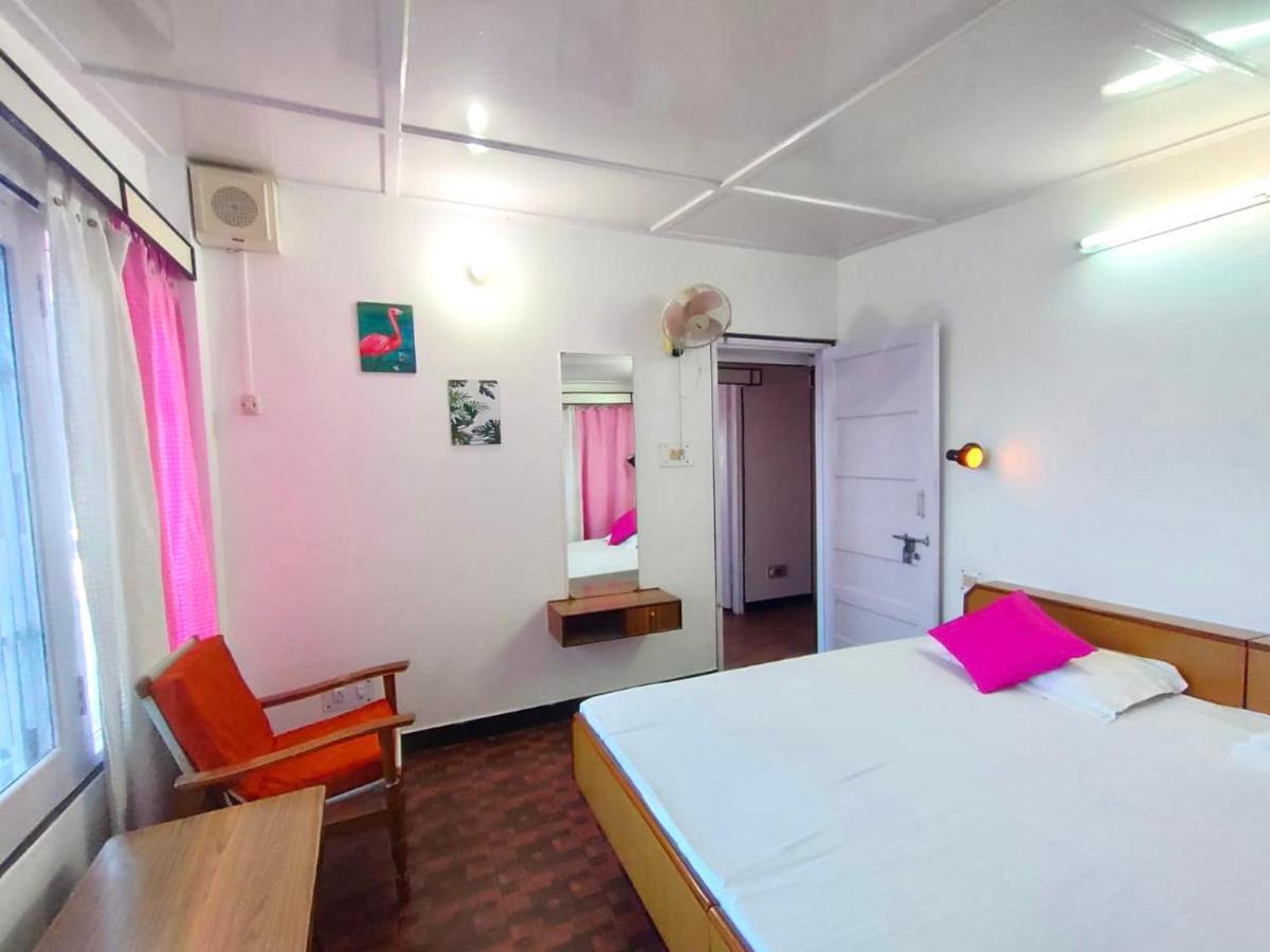 The Travelista Shimla Bed & Breakfast Exterior photo